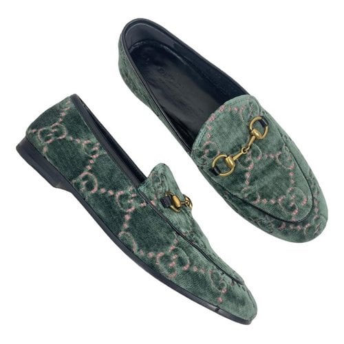 Pre-owned Gucci Velvet Flats In Green