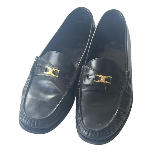 Pre-owned Celine Triomphe Leather Flats In Black