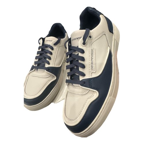Pre-owned Emporio Armani Leather Low Trainers In Ecru