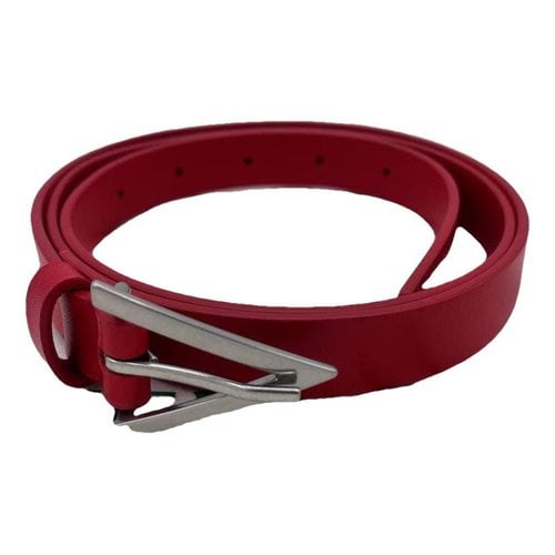 Pre-owned Bottega Veneta Triangle Leather Belt In Red