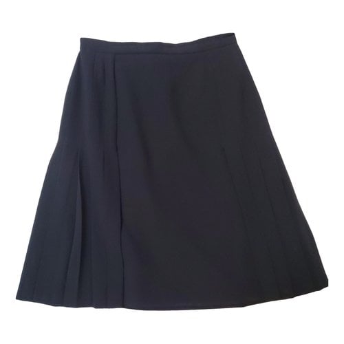 Pre-owned Chanel Wool Mini Skirt In Black