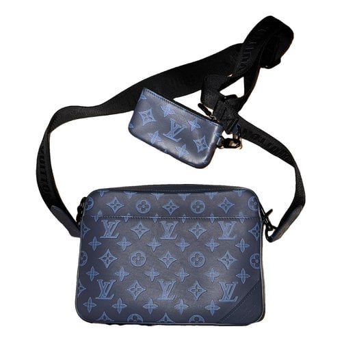 Pre-owned Louis Vuitton Trio Messenger Leather Bag In Blue