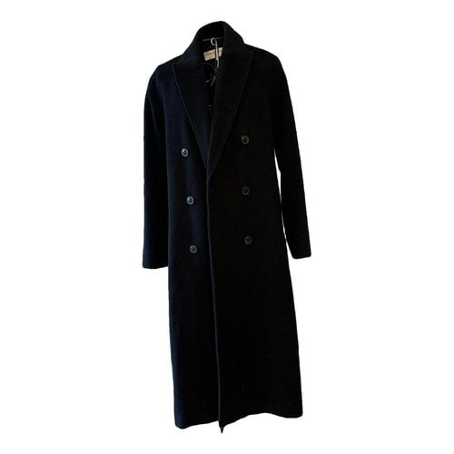 Pre-owned Gerard Darel Wool Coat In Black