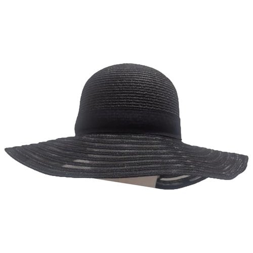 Pre-owned Max Mara Hat In Black