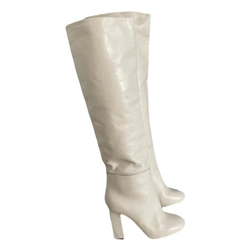 Pre-owned Victoria Beckham Leather Boots In White