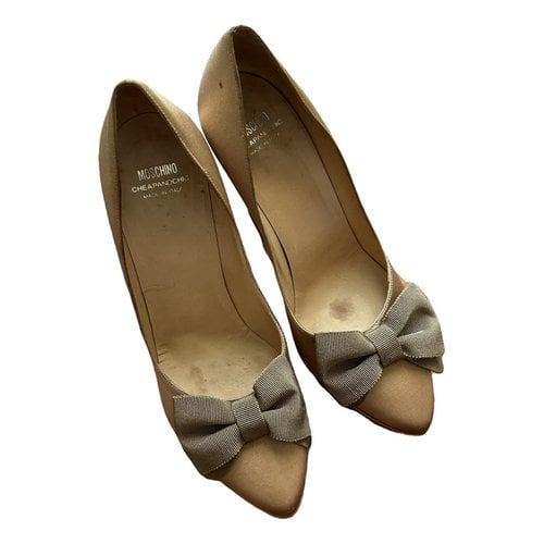 Pre-owned Moschino Cheap And Chic Cloth Heels In Gold
