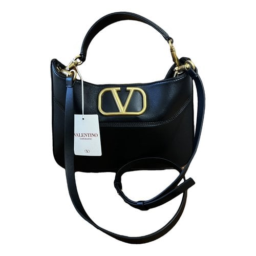 Pre-owned Valentino Garavani Vlogo Leather Bag In Black