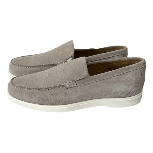 Pre-owned Loake Leather Flats In Grey