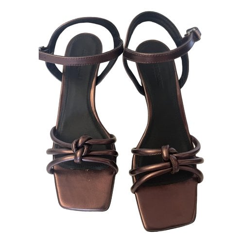 Pre-owned Janet & Janet Leather Sandals In Burgundy