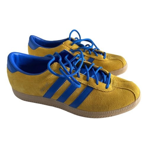Pre-owned Adidas Originals Trainers In Yellow