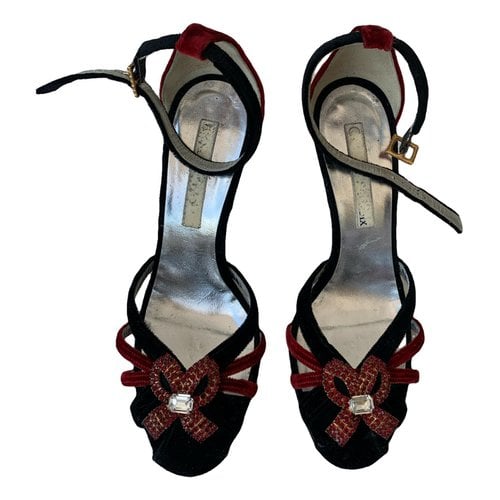 Pre-owned Christian Lacroix Velvet Sandals In Red