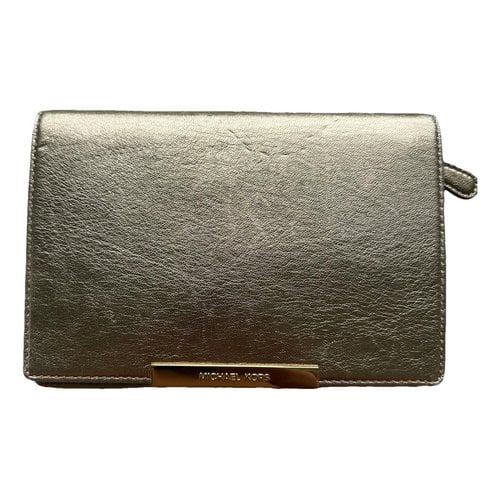 Pre-owned Michael Kors Leather Clutch Bag In Gold