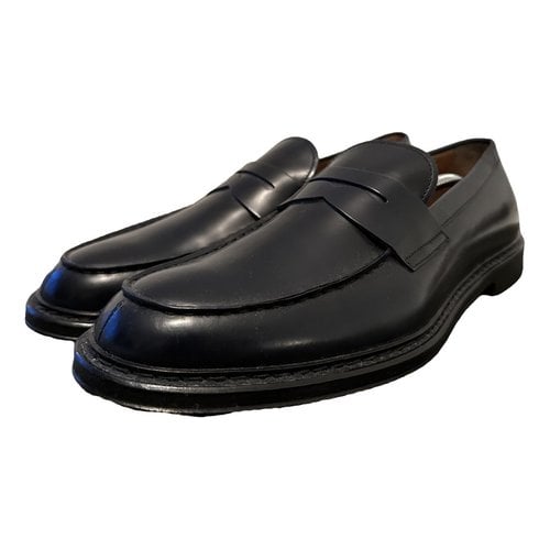 Pre-owned Doucal's Leather Flats In Navy