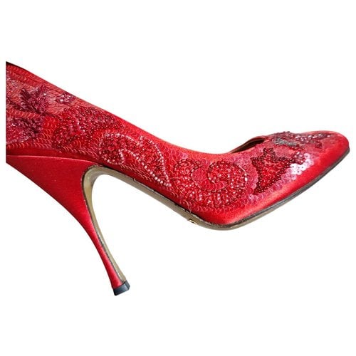 Pre-owned Dolce & Gabbana Glitter Heels In Red