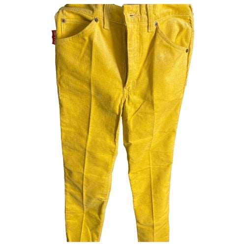 Pre-owned Levi's Jeans In Yellow