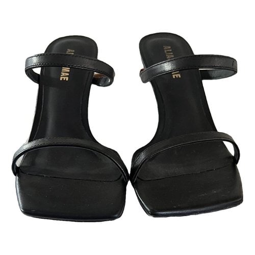 Pre-owned Alias Mae Leather Heels In Black