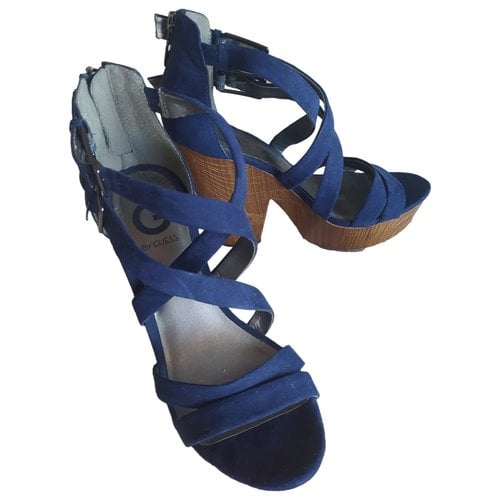 Pre-owned Guess Vegan Leather Sandal In Blue