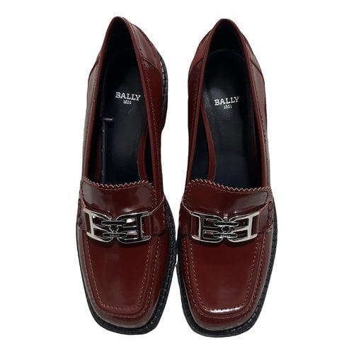 Pre-owned Bally Leather Mules & Clogs In Burgundy