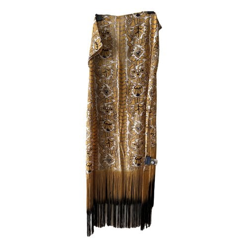 Pre-owned Class Cavalli Silk Stole In Yellow