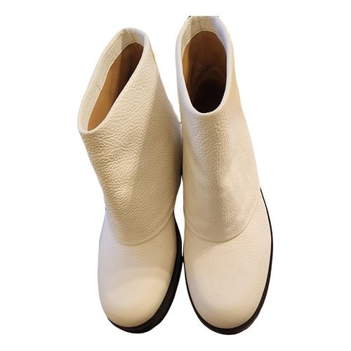 Pre-owned Jw Anderson Leather Boots In White