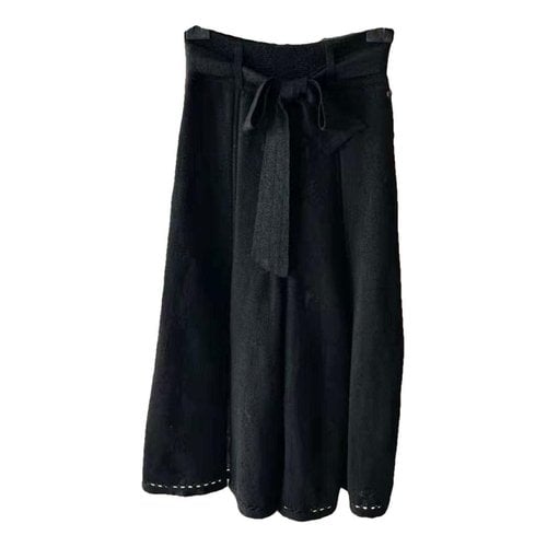 Pre-owned Chanel Trousers In Black
