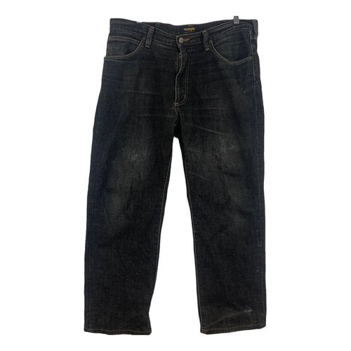 Pre-owned Wrangler Straight Jeans In Black
