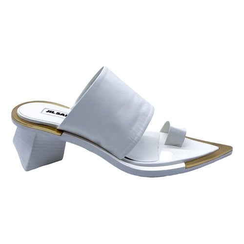 Pre-owned Jil Sander Leather Flip Flops In White