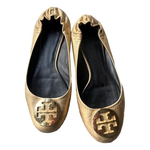 Pre-owned Tory Burch Leather Ballet Flats In Gold