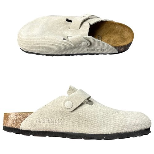 Pre-owned Birkenstock Mules & Clogs In White