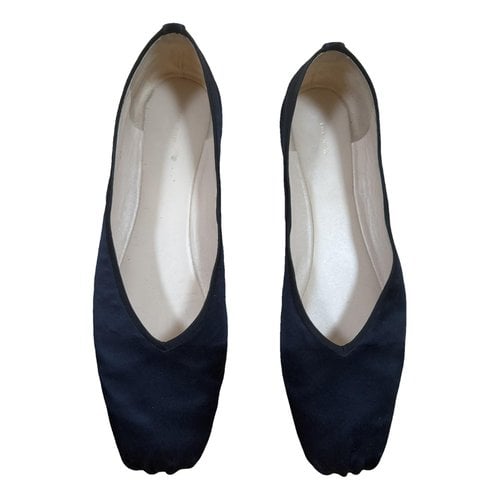 Pre-owned The Row Cloth Flats In Blue