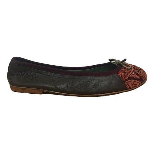 Pre-owned Meher Kakalia Leather Ballet Flats In Brown
