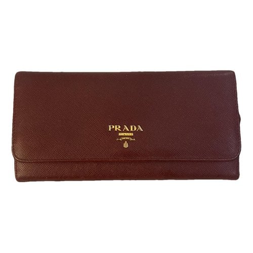 Pre-owned Prada Diagramme Leather Wallet In Burgundy