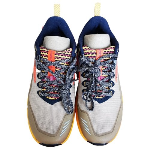 Pre-owned Brooks Cloth Trainers In Multicolour