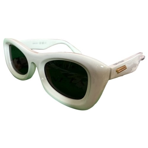 Pre-owned Bottega Veneta Sunglasses In White