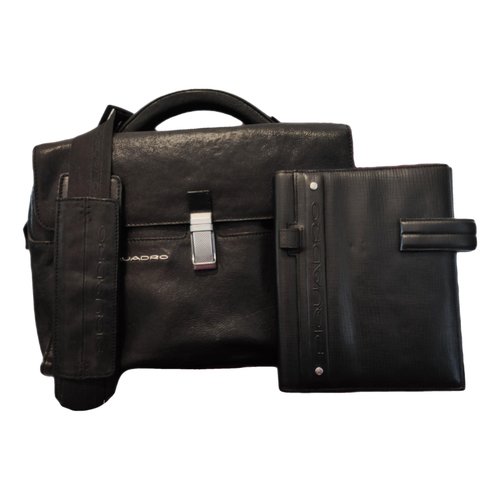 Pre-owned Piquadro Leather Bag In Black