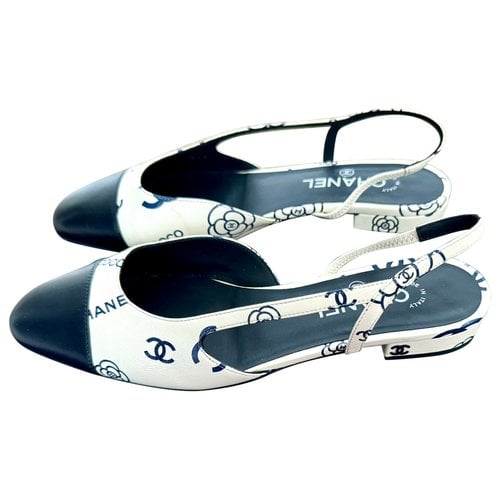 Pre-owned Chanel Slingback Leather Ballet Flats In Blue