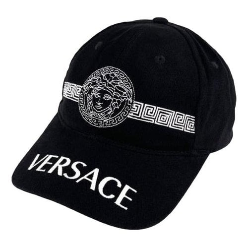 Pre-owned Versace Hat In Black