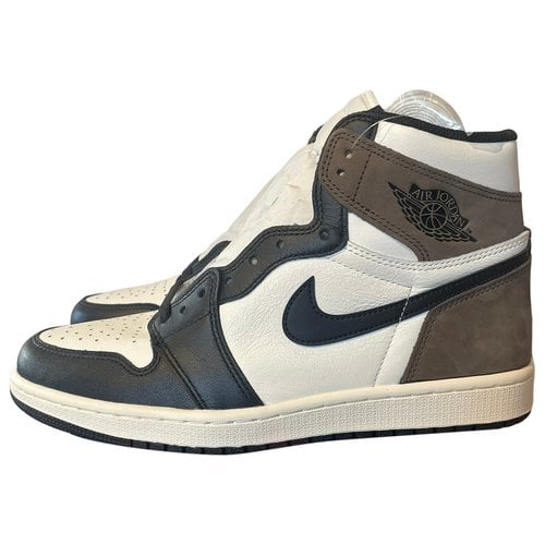 Pre-owned Jordan Leather High Trainers In Brown