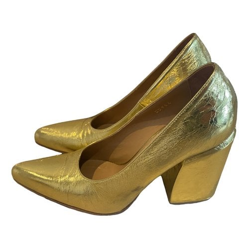 Pre-owned Dries Van Noten Leather Heels In Gold