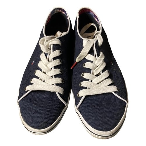 Pre-owned Tommy Hilfiger Cloth Trainers In Blue
