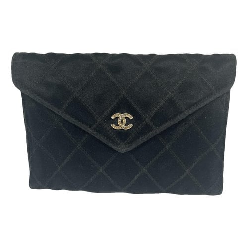 Pre-owned Chanel Timeless/classique Cloth Wallet In Black