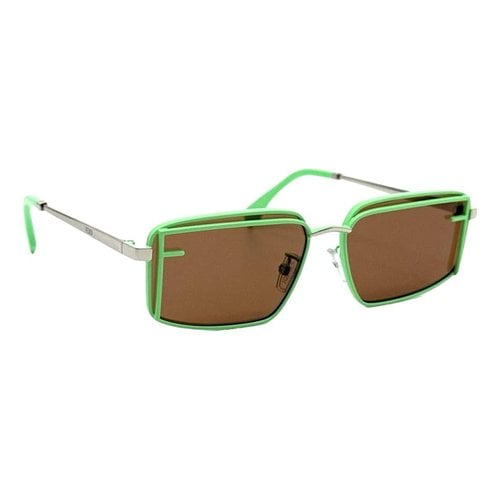 Pre-owned Fendi Sunglasses In Green