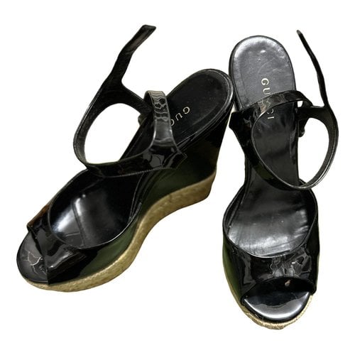 Pre-owned Gucci Patent Leather Espadrilles In Black