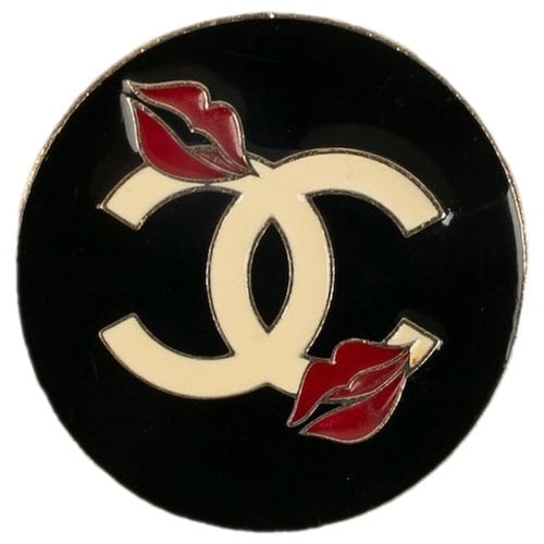 Pre-owned Chanel Cc Pin & Brooche In Black