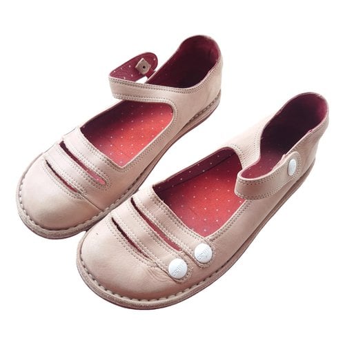 Pre-owned Camper Leather Flats In Beige