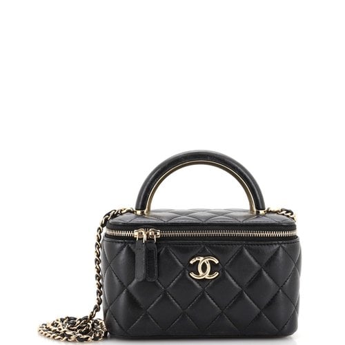Pre-owned Chanel Leather Handbag In Black