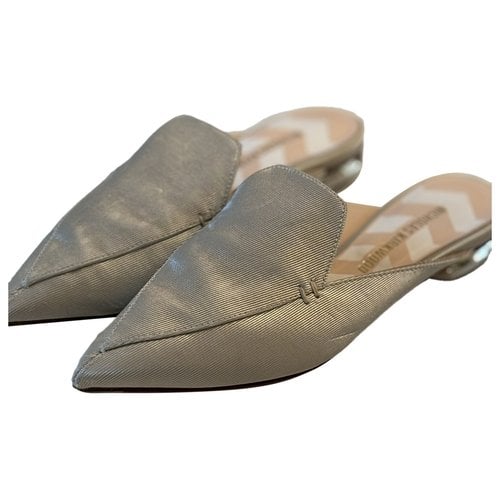 Pre-owned Nicholas Kirkwood Cloth Mules & Clogs In Gold
