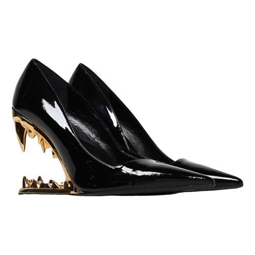 Pre-owned Gcds Patent Leather Heels In Black
