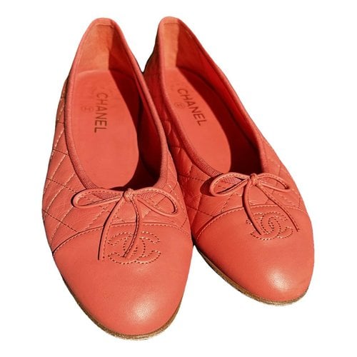 Pre-owned Chanel Leather Ballet Flats In Orange