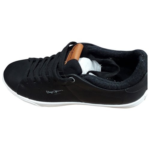 Pre-owned Pepe Jeans Low Trainers In Black